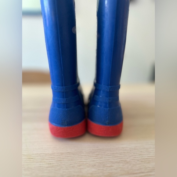 Rubber rain boots blue and red made in Canada - Picture 6 of 6